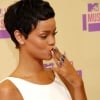 Rihanna : son nouveau look aux MTV Video Music Awards 2012 (photos)