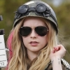 Avril Lavigne sur le tournage de "Rock N Roll" : photos